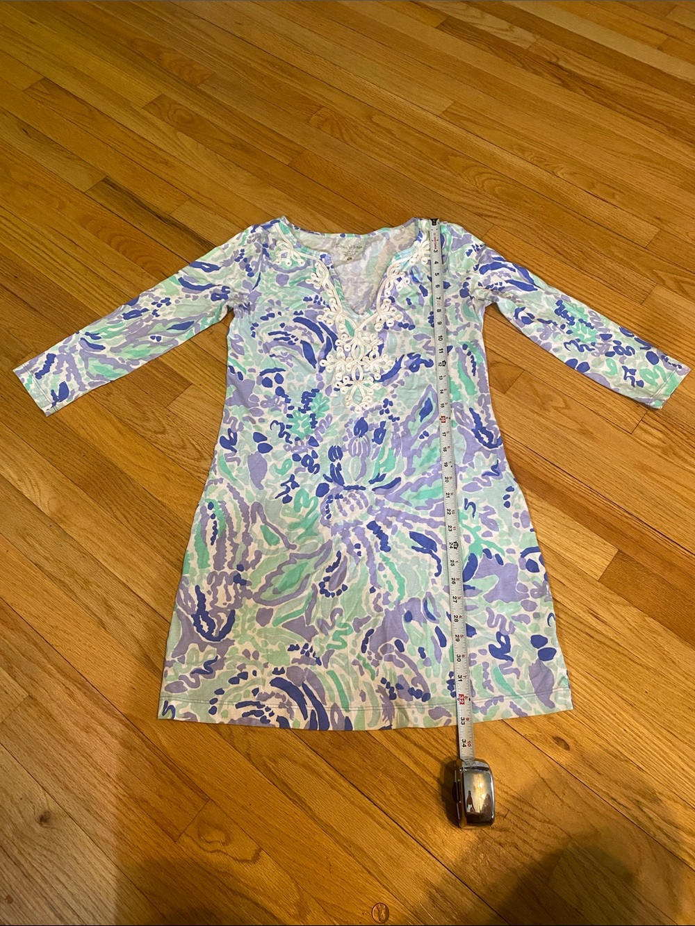 Lily Pulitzer light cotton summer dress. Sz Small. Good condition.